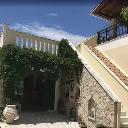 Lithies & Hotel Korithion
