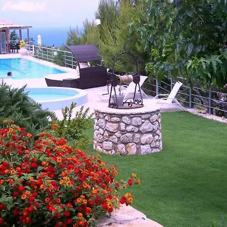Lithies & Hotel 3*